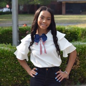 Meet your Posher, Simone